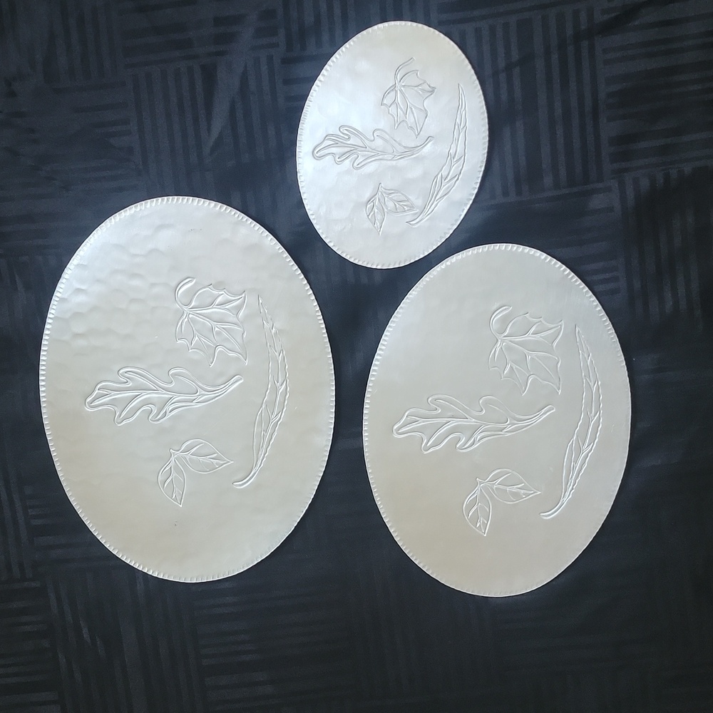 Usa: Vintage Everlast Metal Hand Forged Aluminum Trays - Mid Century Decor.